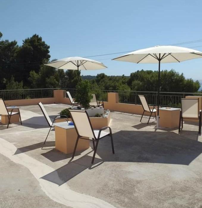 Hermes Agia Marina  Exterior photo