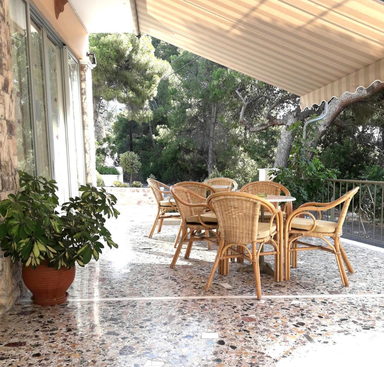 Hermes Agia Marina  Exterior photo